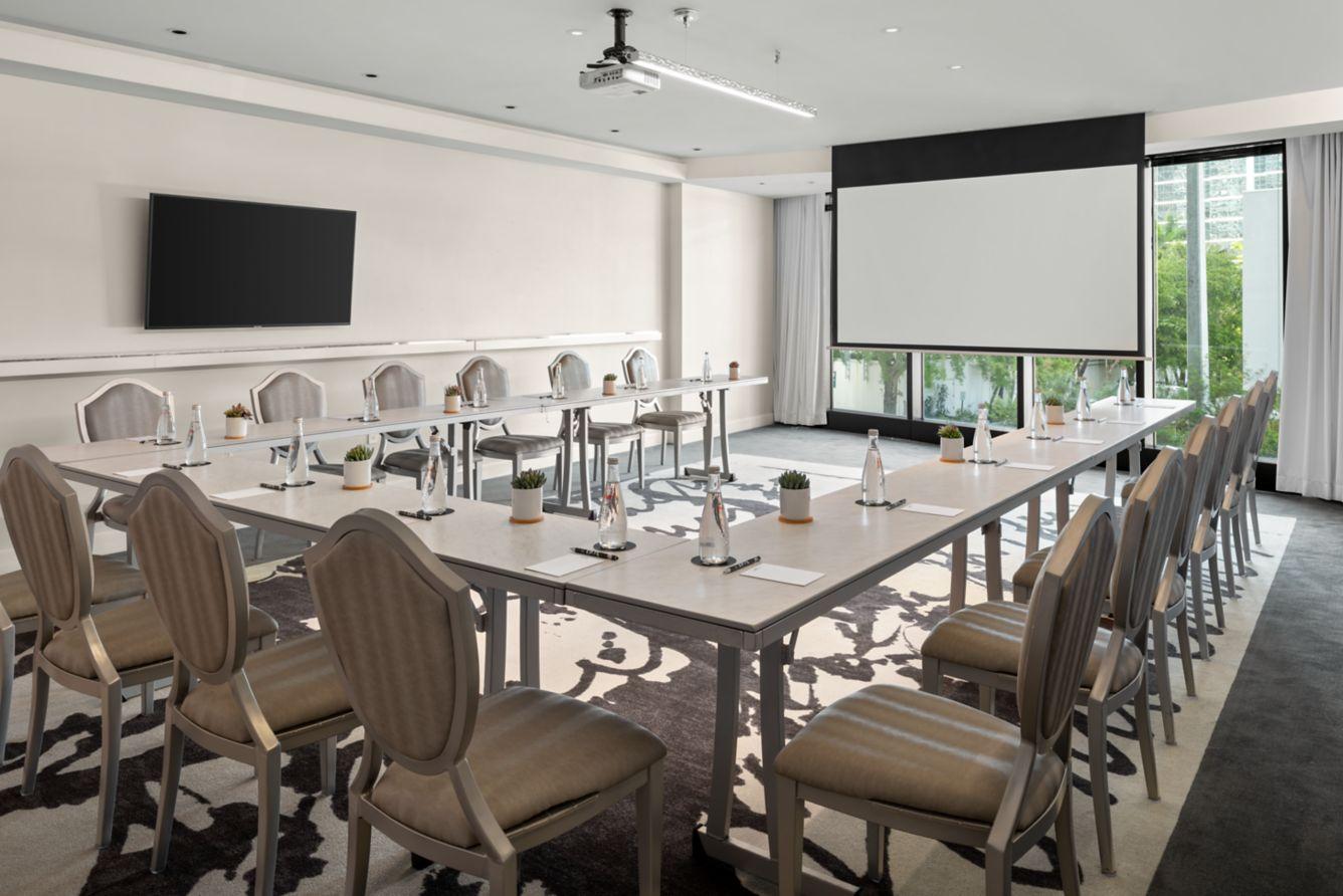 Dua Miami, Autograph Collection Hotel Bagian luar foto